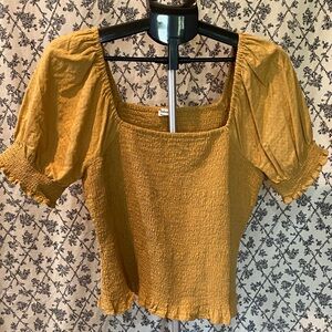 Madewell 💯 % Cotton Smocked Blouse